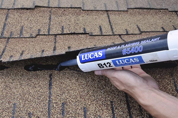 Roof Caulking