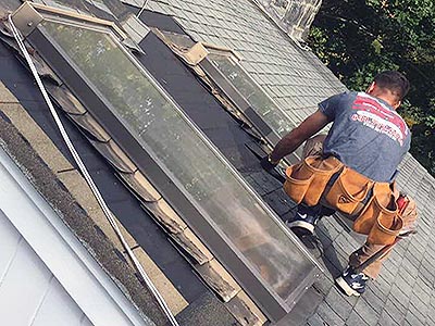 skylight leak repair contractor