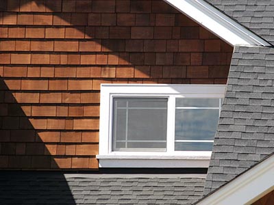 house cedar siding picture